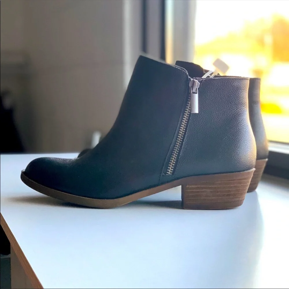Kensie Ghita Size 6.5 Black Short Ankle Leather Boots